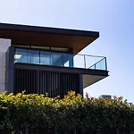 The Horizon Apartments By Urban Rest